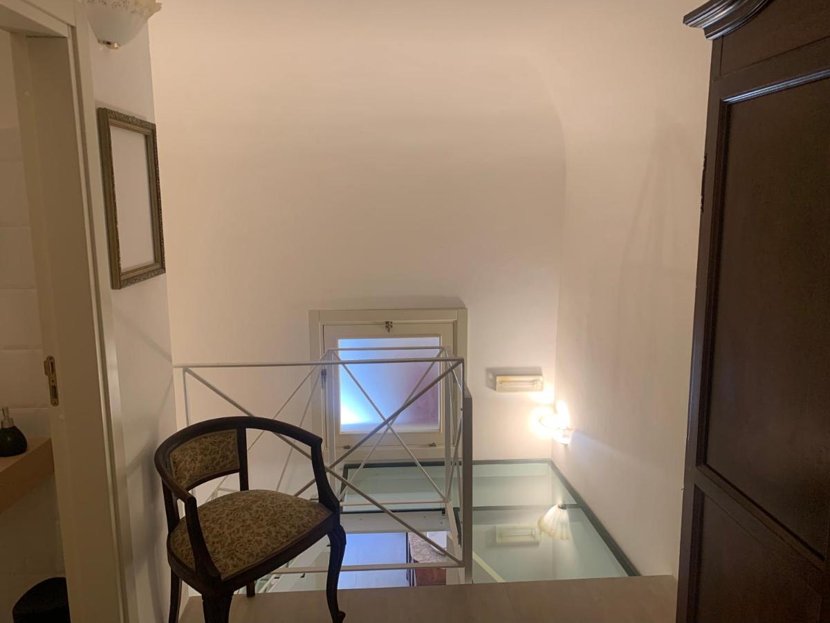 La Casa Di Stefania 2 Centro Storico Apartment Lecce Luaran gambar